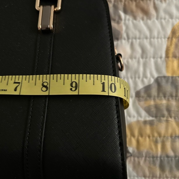 Handbag - Picture 9 of 10